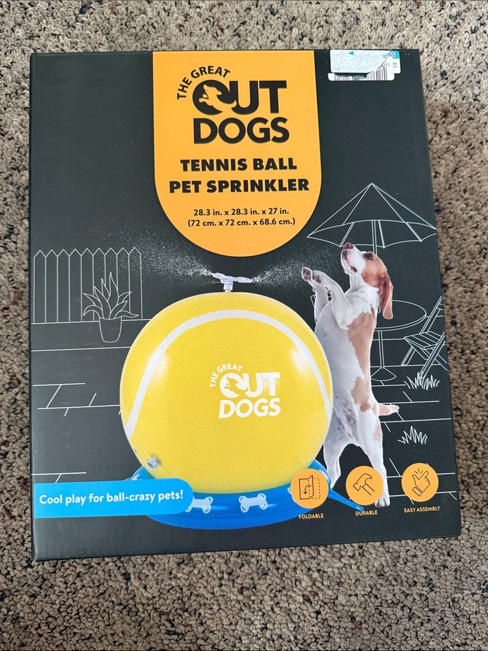 The Great Out Dogs Yellow Tennis Ball Pet Sprinkler NIB